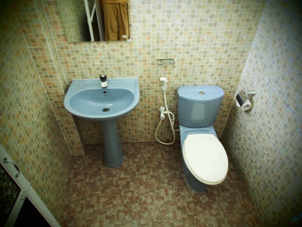 אונה ואטונה Disna Place מראה חיצוני תמונה