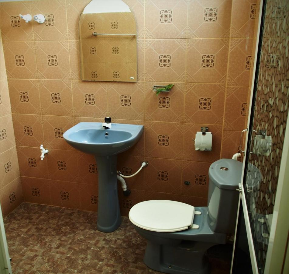 אונה ואטונה Disna Place מראה חיצוני תמונה